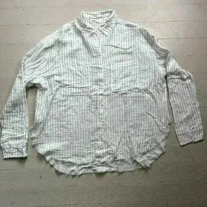 Millibon Long Sleeve ButtonUp‎ W/ Blue Grey Stripes Gauze Textured Frayed Bottom